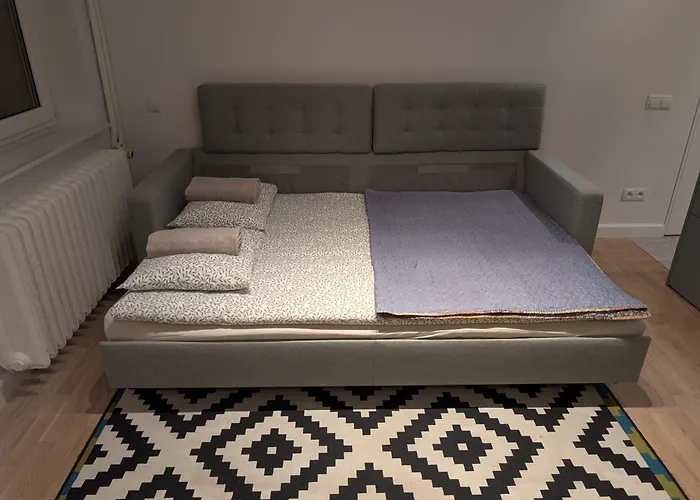 Fresh & Modern - Near The Center & Railway Station